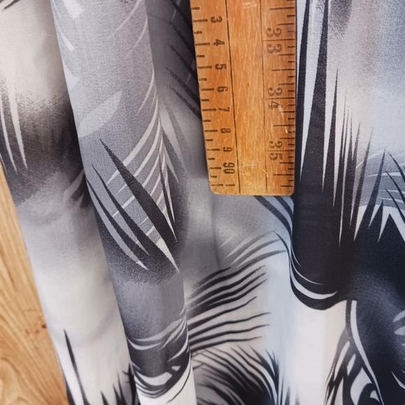 H&M Tropical Palm Print  Strapless Maxi Dress Size 6 - Picture 7 of 7